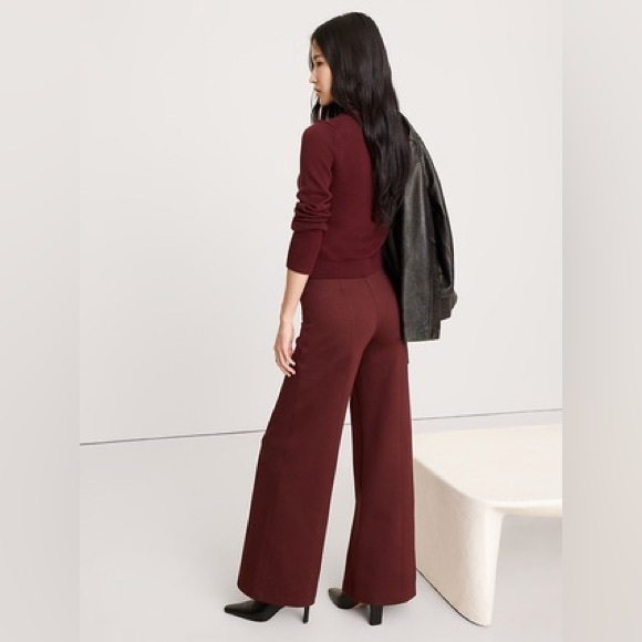 Women's Black Wide-Leg Pants - Picture 11 of 12